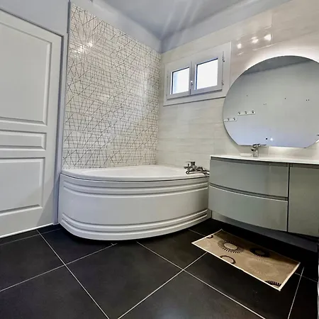 Chez Axelle - Maison T4 - Vue Panoramique Sur Муасак
